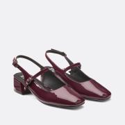 Ballerines babies vernies à petit talon