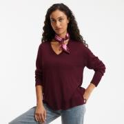 Pull col v en fine maille