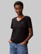 T-shirt col V manches courtes