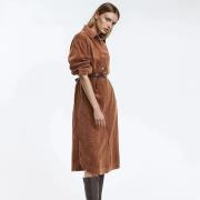 Robe droite, longueur midi, velours côtelé