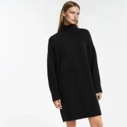 Robe pull, courte, manches longues